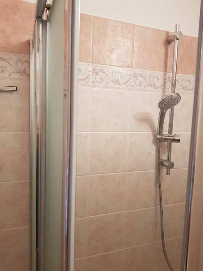 La Casa Di Francesca Apartment Кастелнуово Берарденга Екстериор снимка